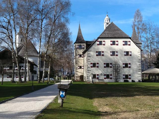 Schloss Prielau